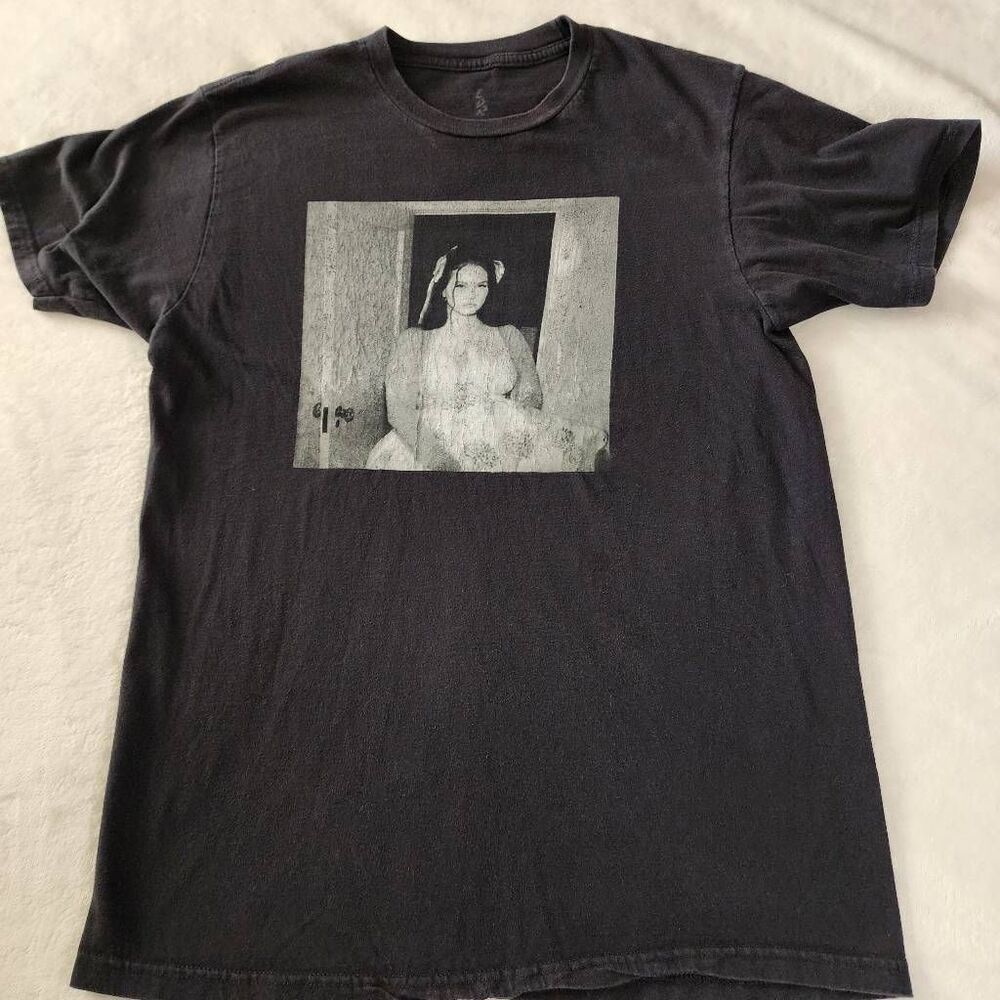 LDR Lana Del Ray Black Tshirt With Graphics Size Medium